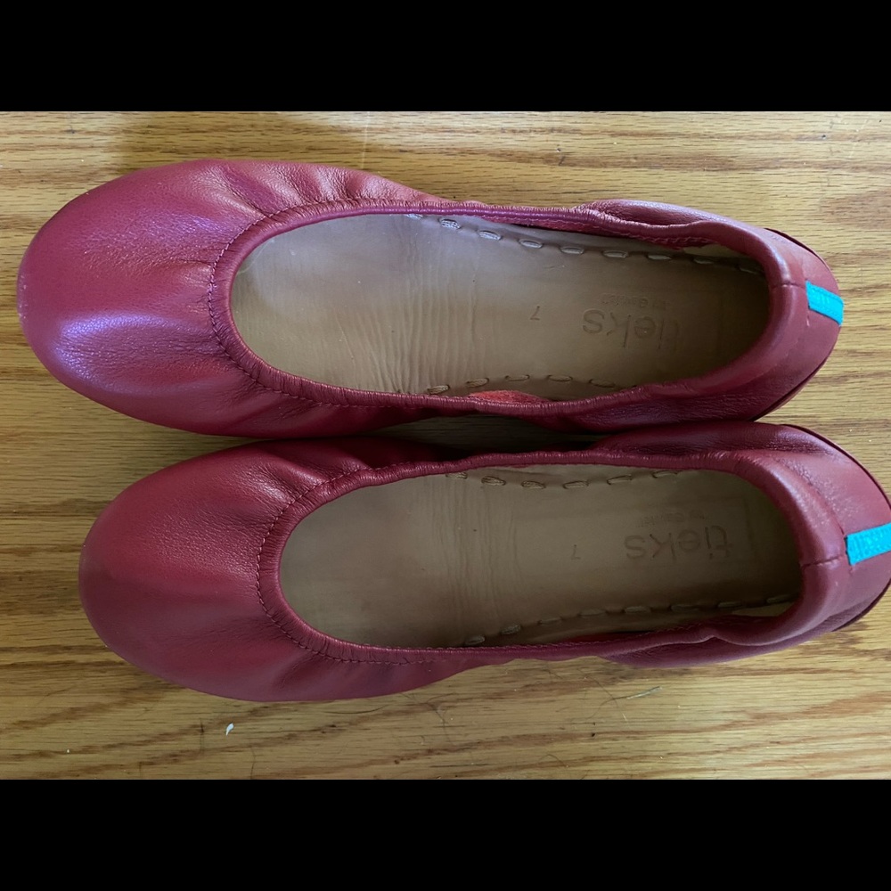 Cute Red Tieks